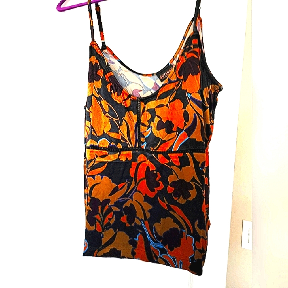 SHYENNE SILKY TANK TOP XXL